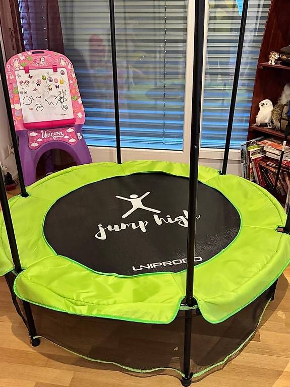 Trampoline: Trampoline Trampolin grün – Gebraucht aus Adliswil von sil_v8dy 1