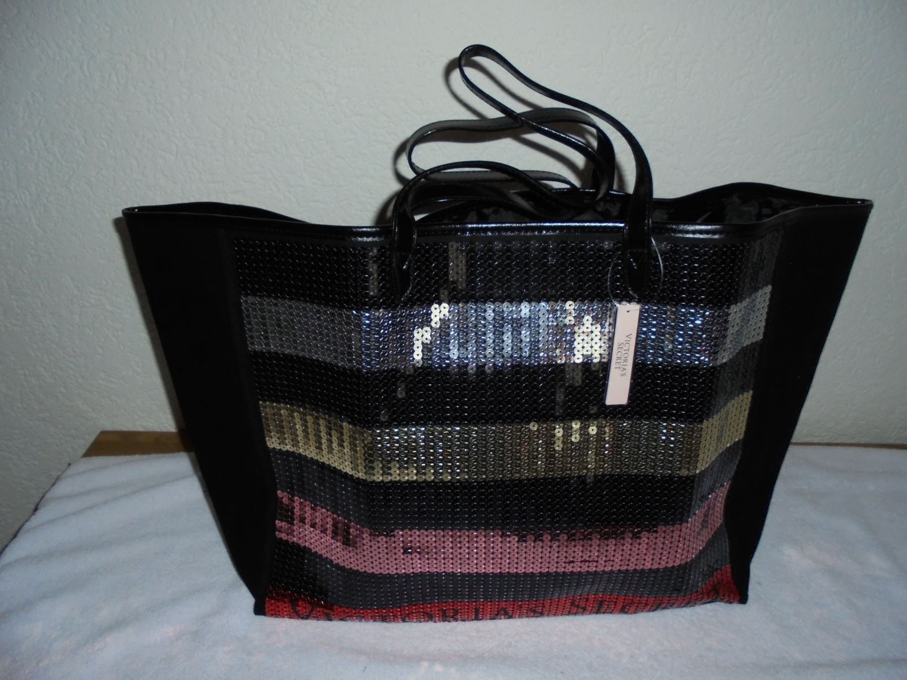 Victoria's Secret Borse da donna: VICTORIA'S SECRET GROSSE TASCHE/ SHOPPER – Nuovo e nell'imballaggio originale da Aarau Rohr venduto da PinkSchwein 1