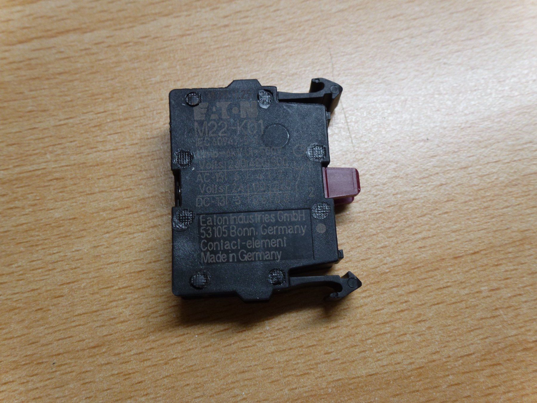 Eaton Interruttori: 20St. Kontakte M22-K01 Eaton – Nuovo e nell'imballaggio originale da Hombrechtikon venduto da HGK50 4