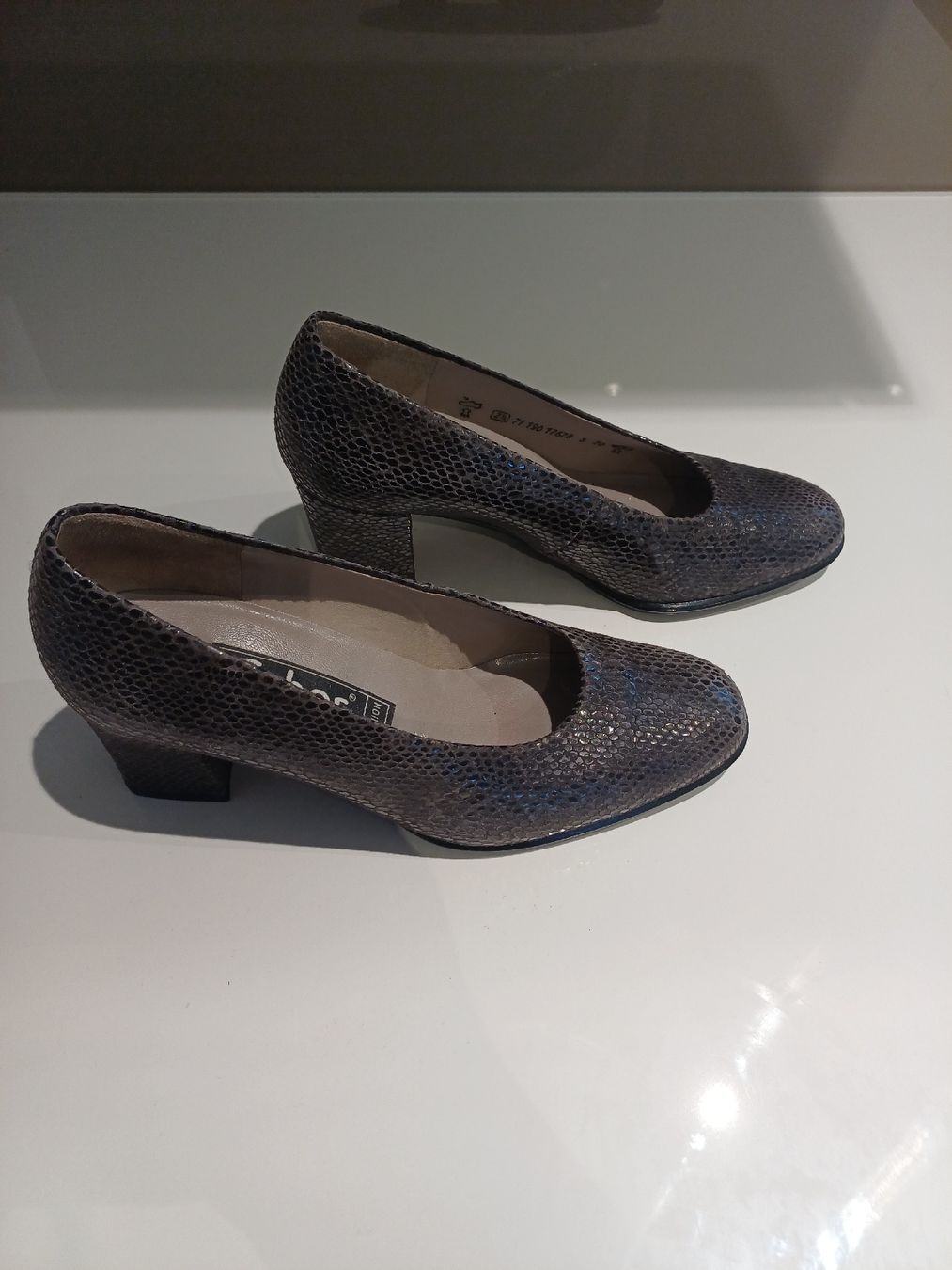 Gabor Damenschuhe: Gabor Pumps Gr. 35 1/2 – Gebraucht aus Goldach von Requiliz 1