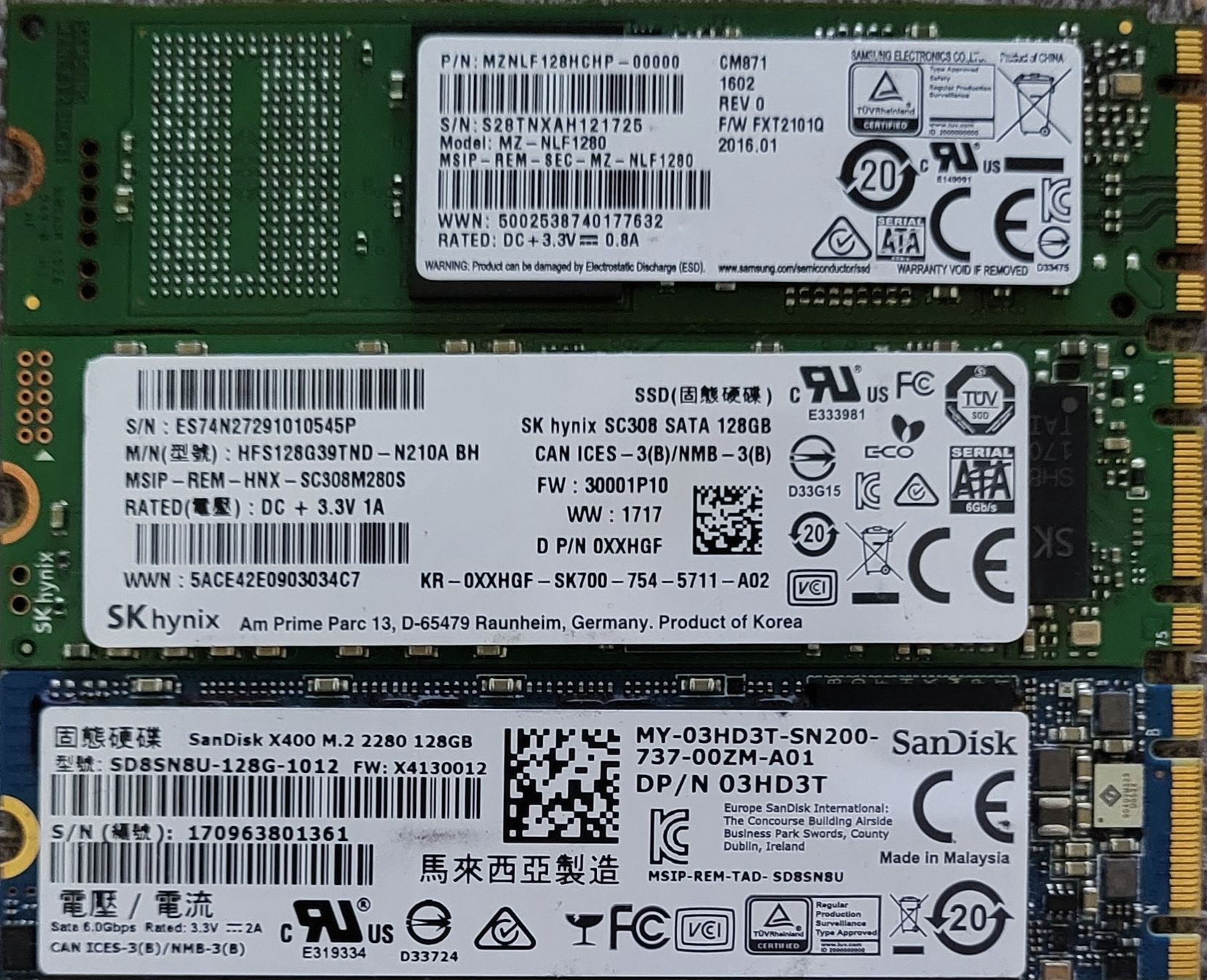 Dischi rigidi: 3×diverse 128GB SSDs – Usato da Zürich venduto da Gulbi1919