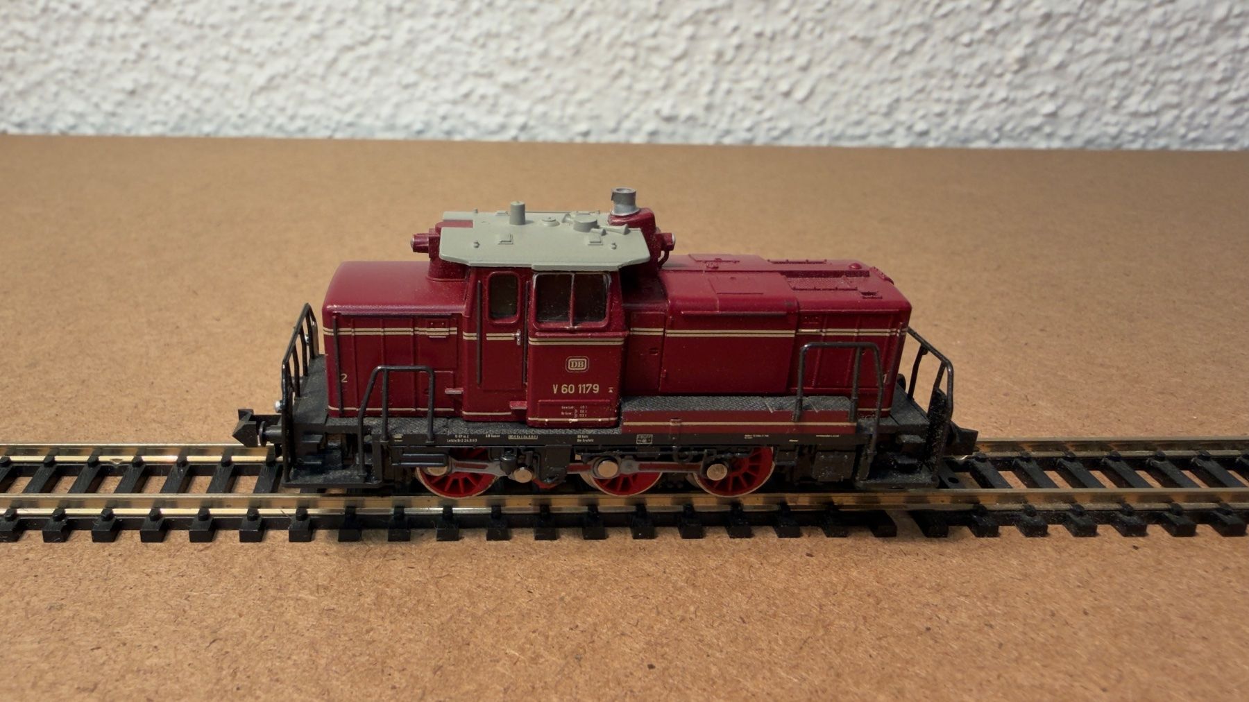 Trix Modellini di ferrovie: Minitrix Diesellok V60 DB Spur N – Usato da Schlieren venduto da rat_lq6b 2