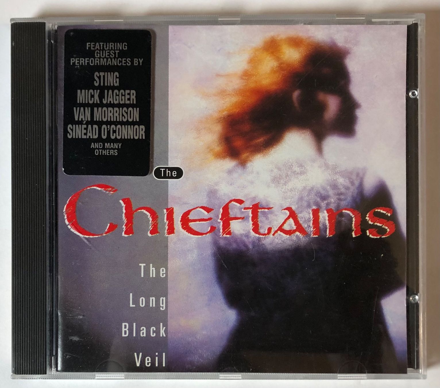 Schallplatten: THE CHIEFTAINS - THE LONG BLACK VEIL – Gebraucht aus Poliez-Pittet von Newtown-Records