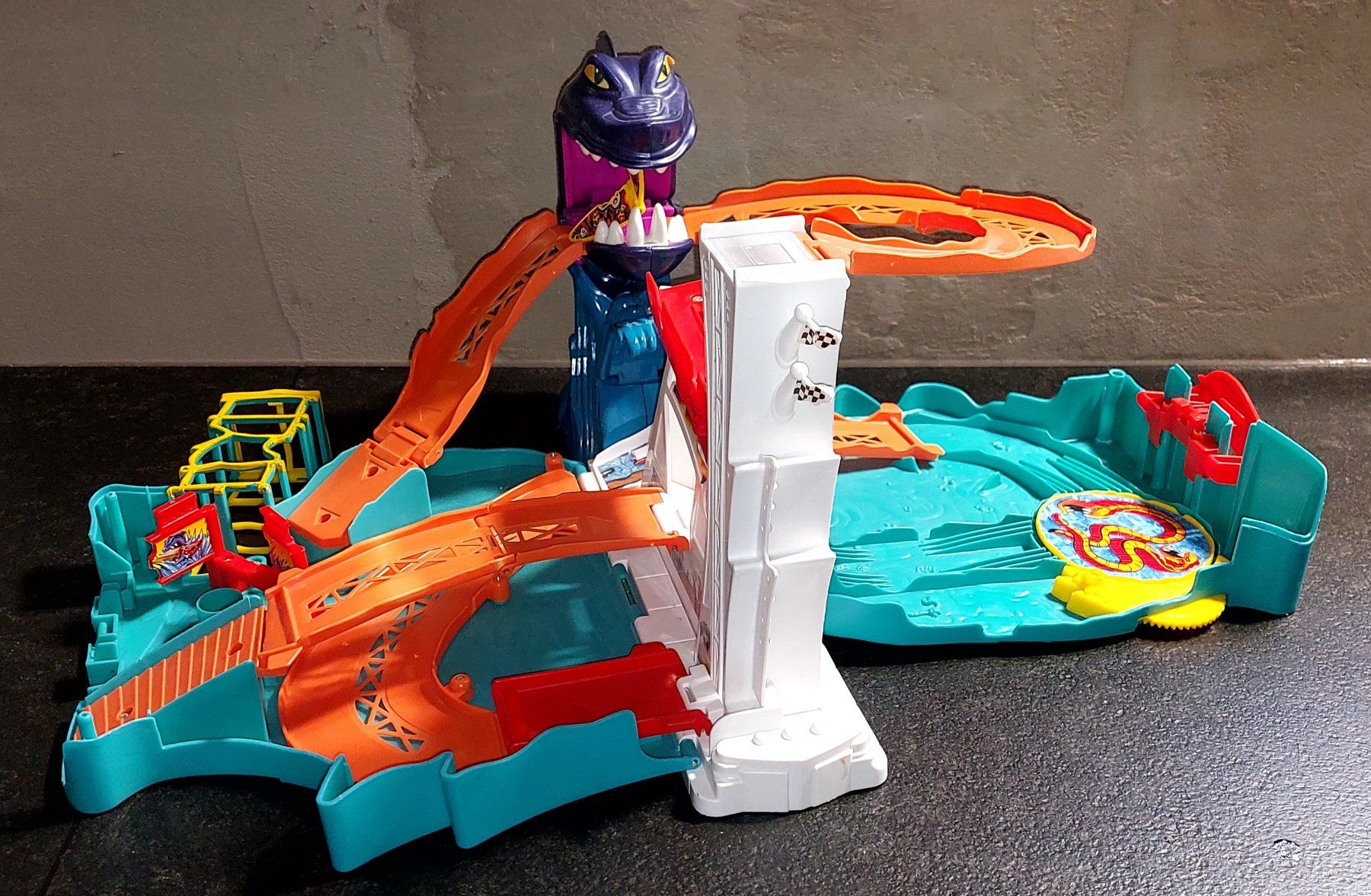 Matchbox Modellini d'auto: Matchbox Kidzbox – Usato da Richenthal venduto da DonTom69