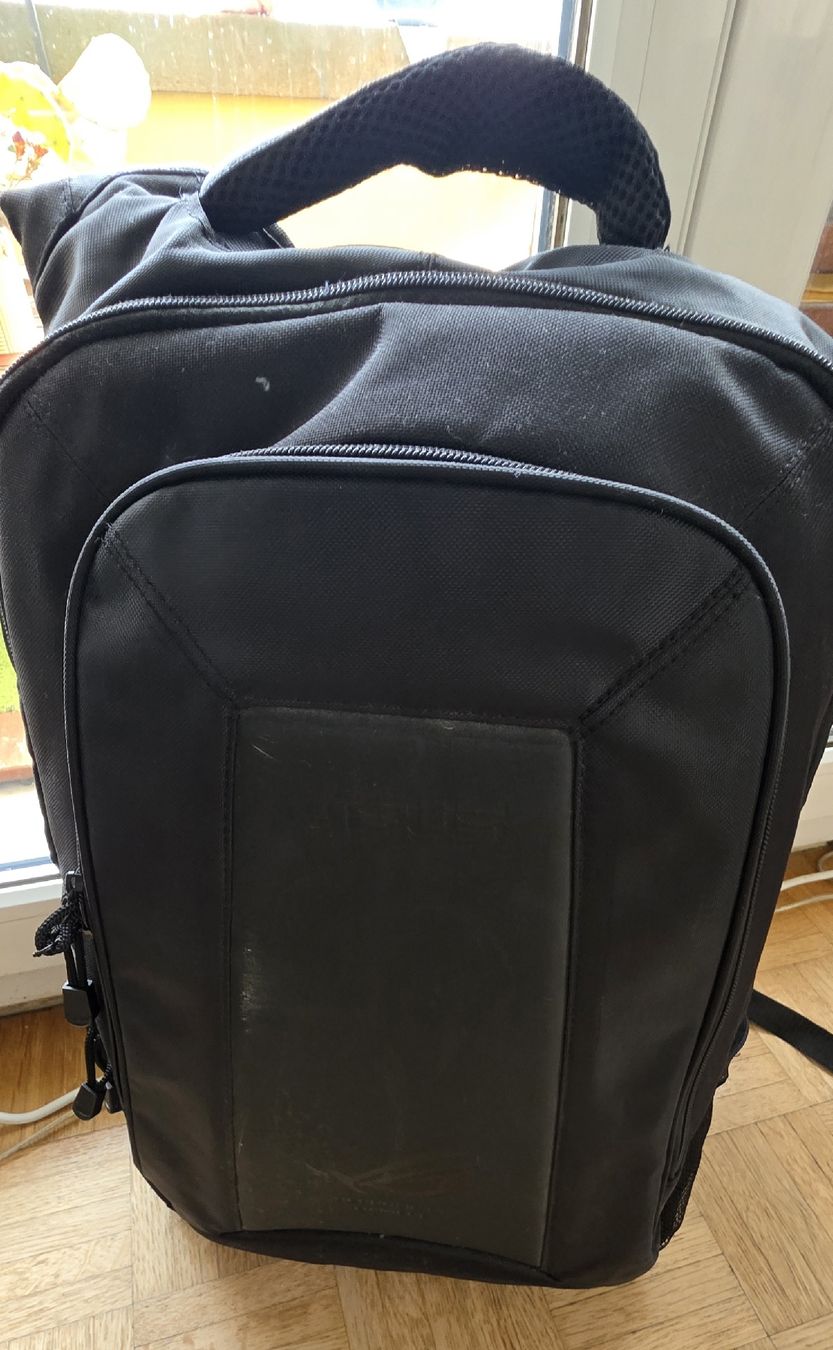 Zaini: Sac à dos ASUS pour PC portable/gaming – Usato da Yverdon-les-Bains venduto da van_dq65 1
