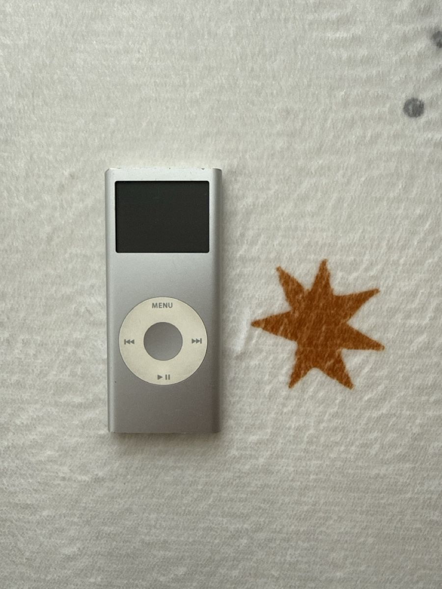 Apple Tragbarer Mediaplayer: iPod 4 GB – Gebraucht aus Rorschacherberg von galylea