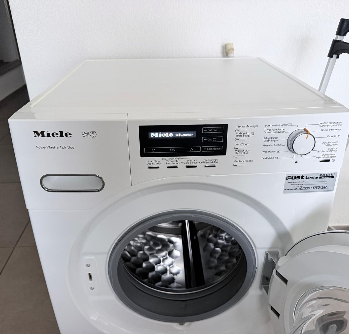 Miele Machines à laver: MIELE WASCHMASCHINE – D'occasion à Busswil TG par Boss77 4