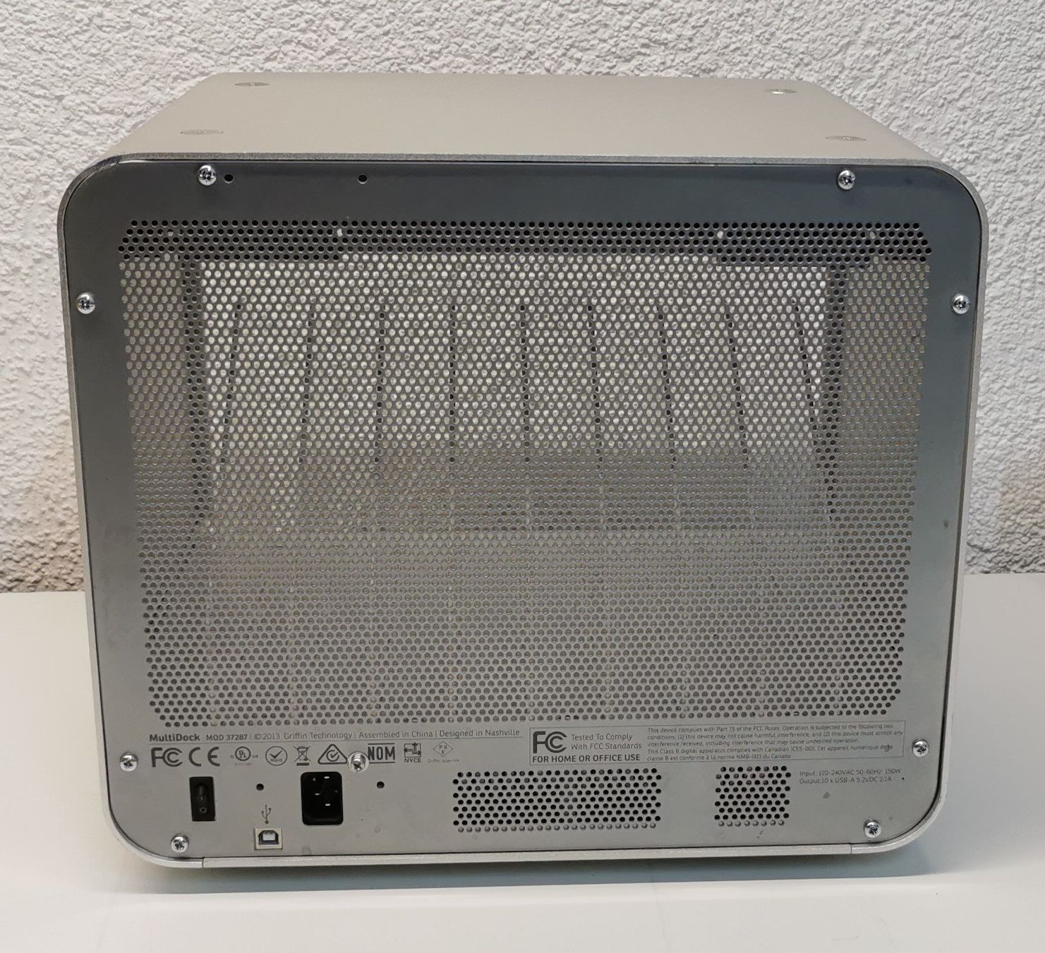 Caricabatterie: Griffin MultiDock Ladestation Mod 37287 – Usato da Oberwangen b. Bern venduto da Vittorio0 2