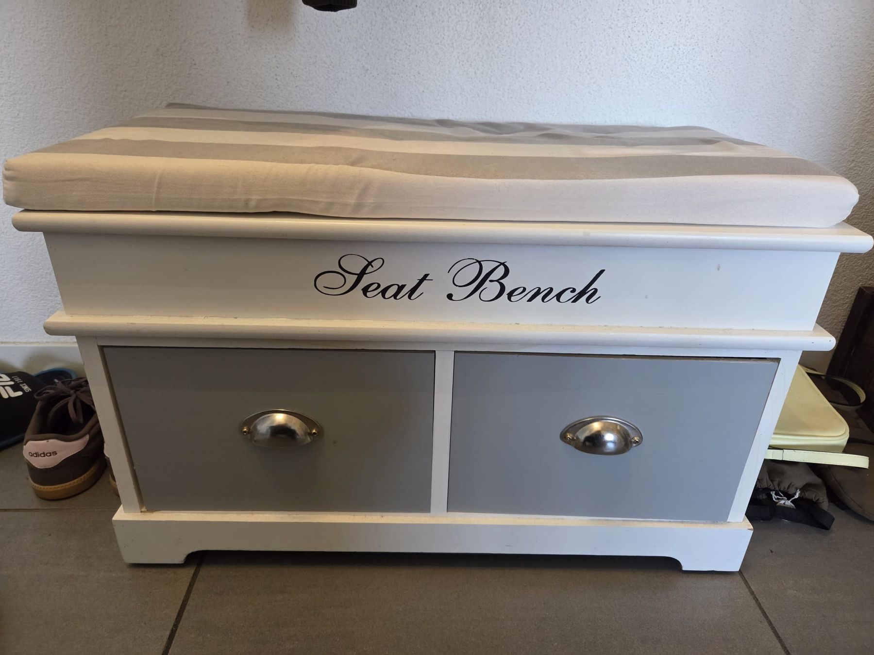 Panchine: Bancs d'entrée – Usato da Givisiez venduto da lam_7vmy 2