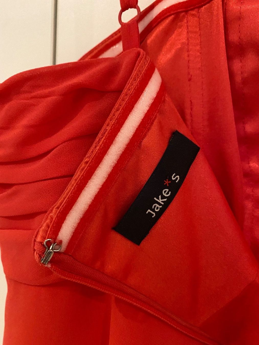 Vestiti: Kleid coralfarben Grösse 40 – Usato da Dachsen venduto da Jay_3 3