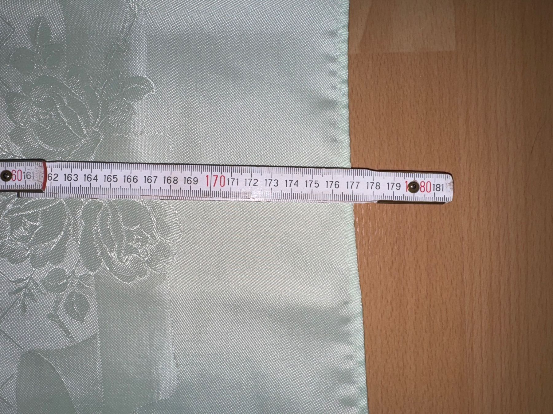 Altra biancheria da tavola: grosse Tischdecke – Usato da Grosswangen venduto da Second_hand_paradise 2