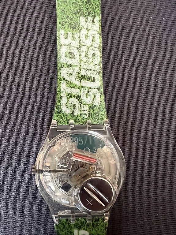 Orologi: Swatch Access Sonderedition Stade de Suisse – Usato da Bern venduto da Ovorocks 4
