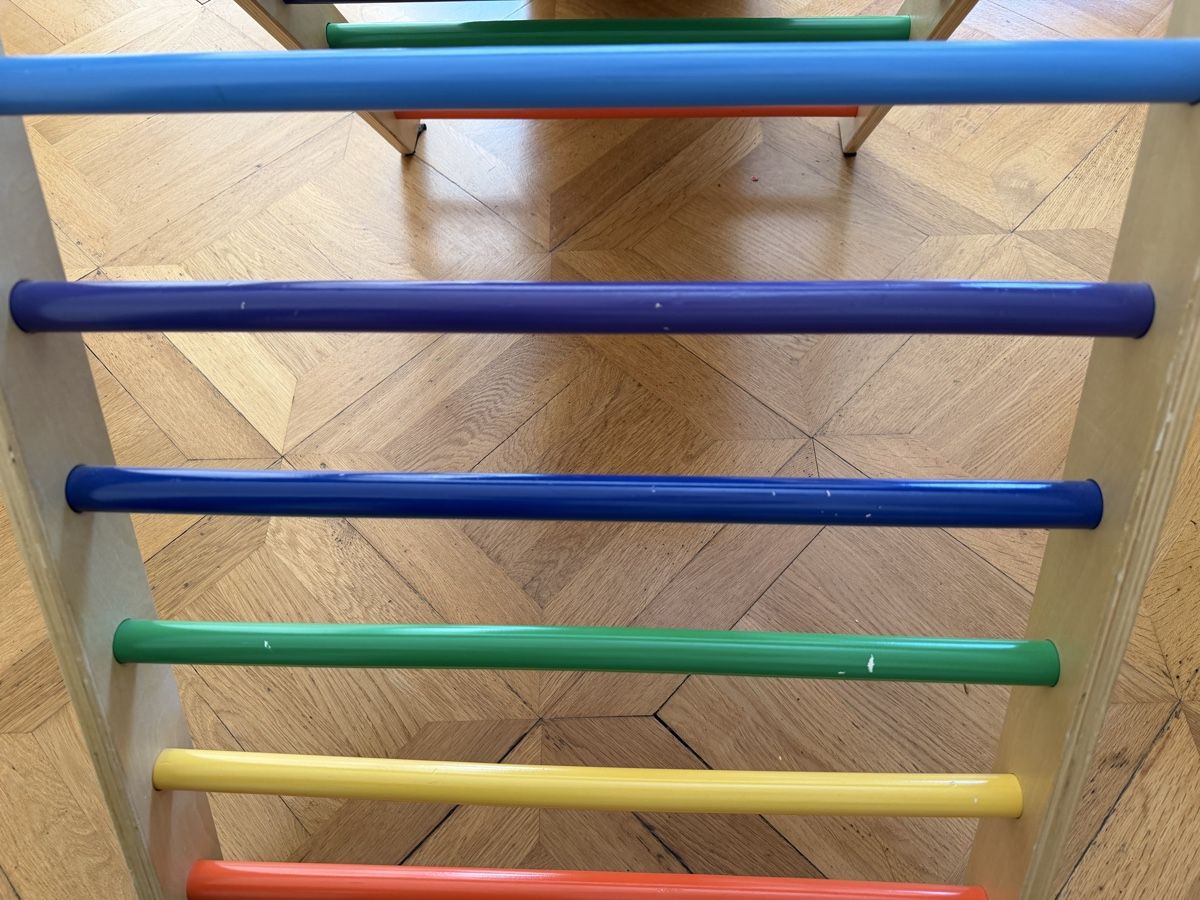 Giocattoli: Kletterdreieck mit Rutsche  – Usato da Zürich venduto da mstu08 2