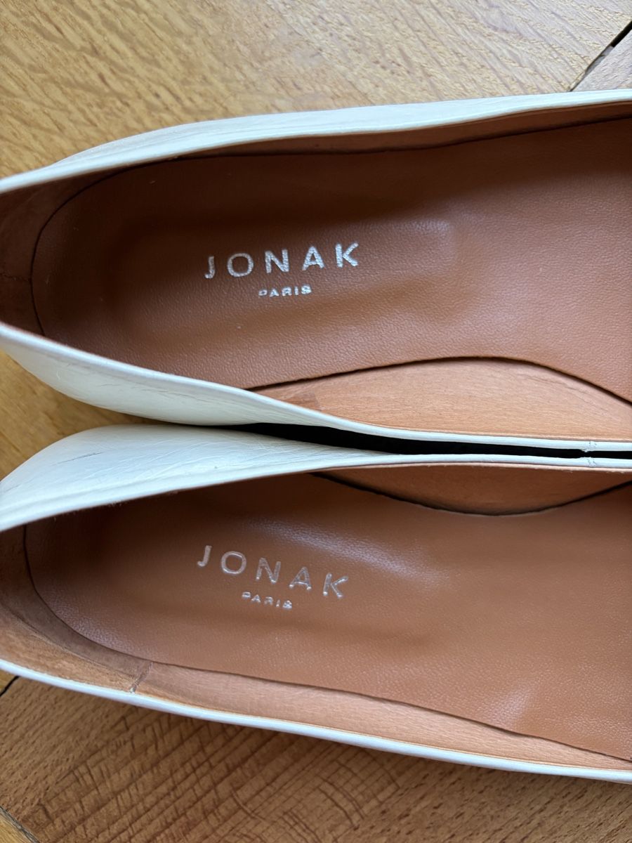 Jonak Chaussures femmes: Ballerines JONAK cuir blanc   – D'occasion à genève par Valou10 1