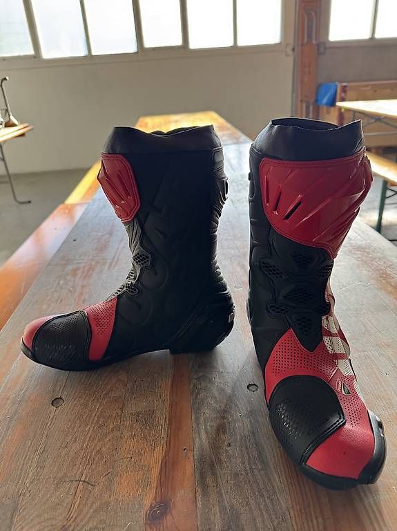 Herrenschuhe: Ducati Alpinestars Motorradstiefel  – Gebraucht aus Bubendorf von Erkam 1