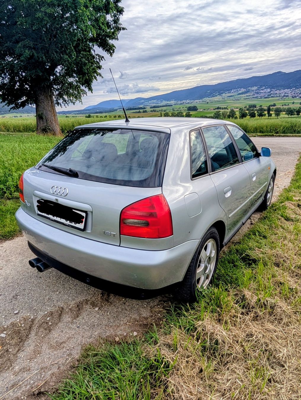 Audi Autos: Audi A3 1.8 L turbo – Gebraucht aus Chézard-St-Martin von Pieralory 2