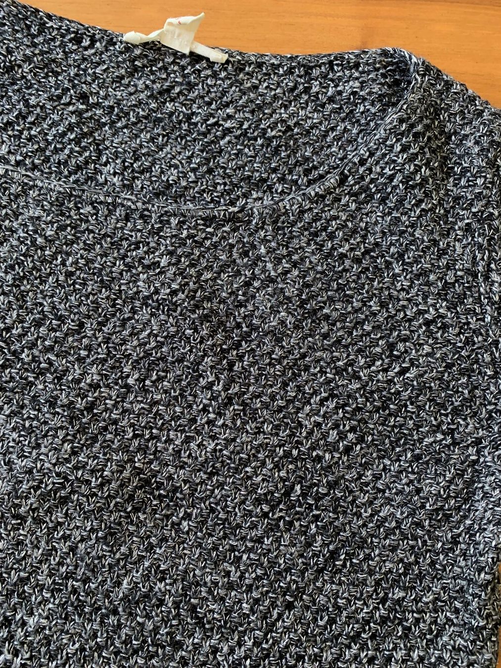 Esprit Maglioni & Felpe: ESPRIT schöner Strickpullover grau/silber Gr. S – Usato da Meiringen venduto da SaltnPepa 1