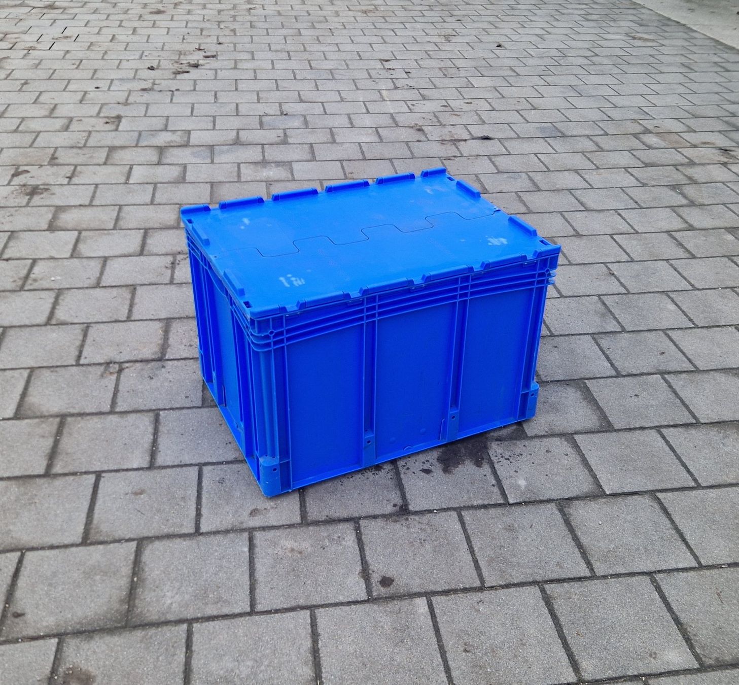 Caisses de transport: Lagerbox, grosse Archivbox – D'occasion à Gampelen par Schmidi887