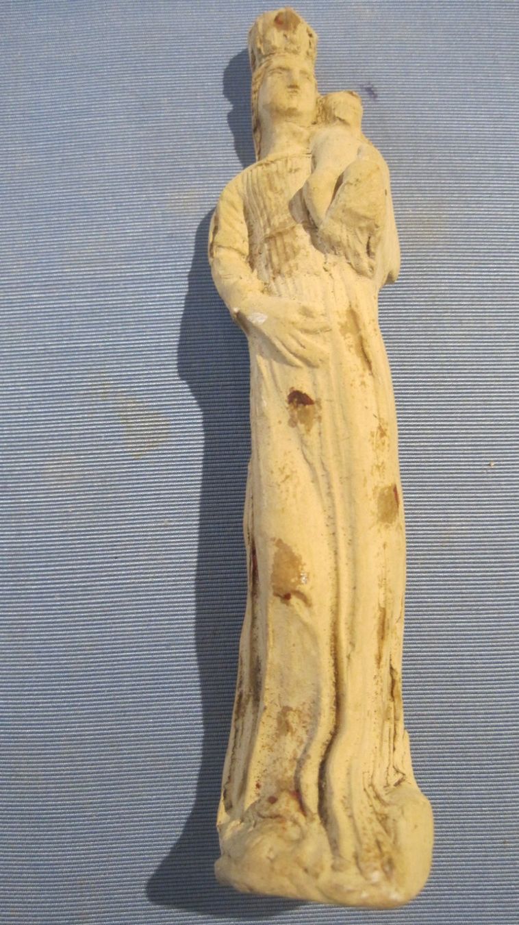 Skulpturen & Statuen: antike Madonna - Ton – Gebraucht aus Bischofszell von Joachim-115