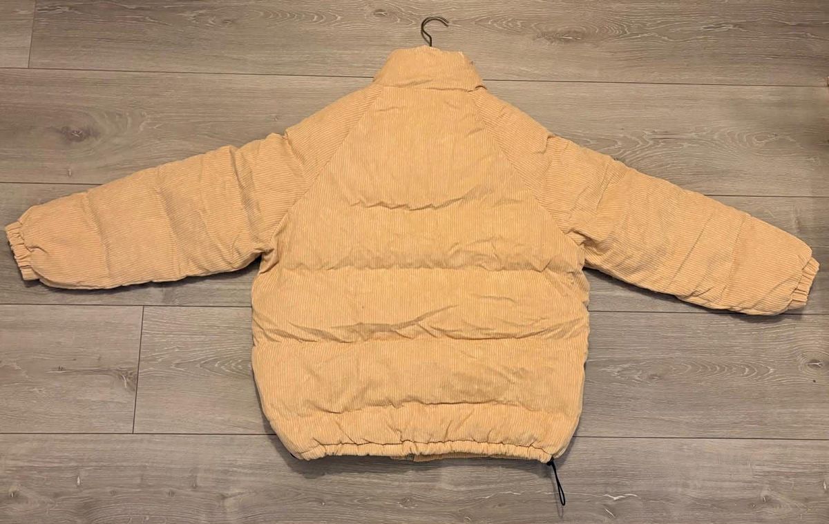Giacche: Winter Jacke, Cord Beige, Grösse L NEU – Nuovo (secondo la descrizione) da Chur venduto da Pedro.Giesteira 1