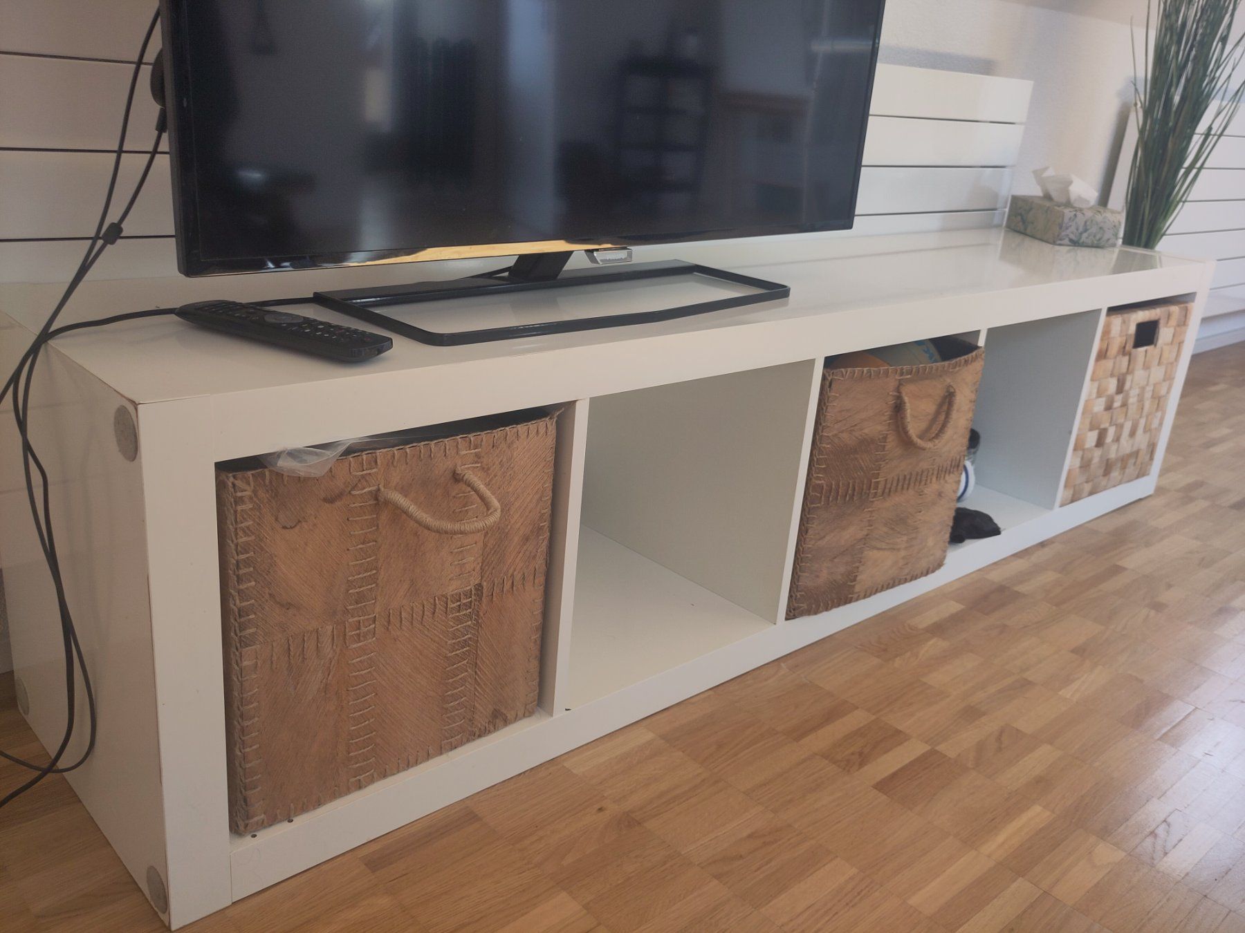 Ikea Regale: Kallax Bücherregal in weiss – Gebraucht aus Zürich von babsypsilon 2