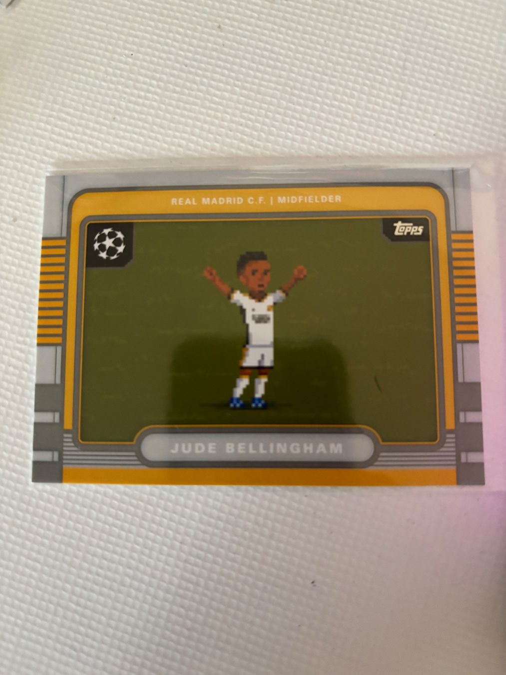 Topps Carte collezionabili: Topps UCC Jude Bellingham 8bit 25/26 – Nuovo (secondo la descrizione) da Wald AR venduto da Dugong08