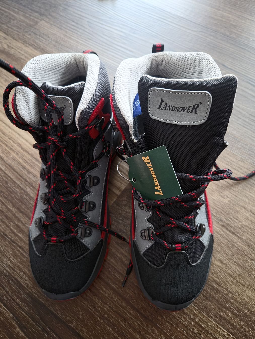 Landrover Scarpe per ragazzi: Landrover Wanderschuhe Grösse 35 NEU – Nuovo (secondo la descrizione) da Altishofen venduto da tammy05 1