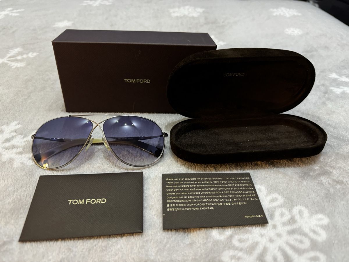 Tom Ford Lunettes & Verres: Tom Ford Sonnenbrille Unisex New – Neuf (Voir description) à Zürich par Privat4444