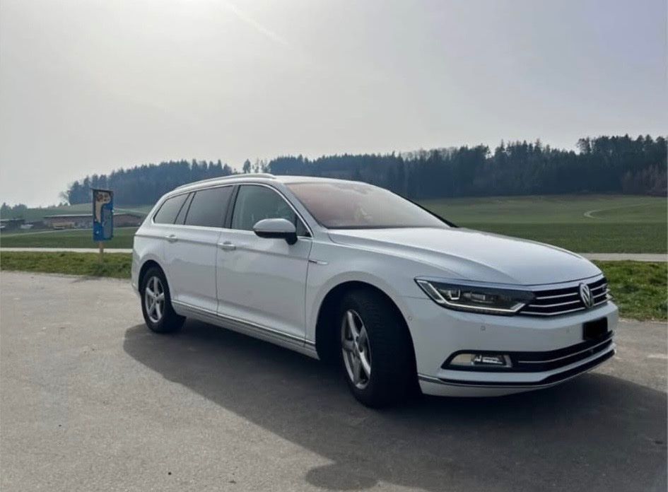 VW Automobili: VW Passat Variant 2.0 TDI BMT Highline DSG 4Motion – Usato da Rikon im Tösstal venduto da s3-niku
