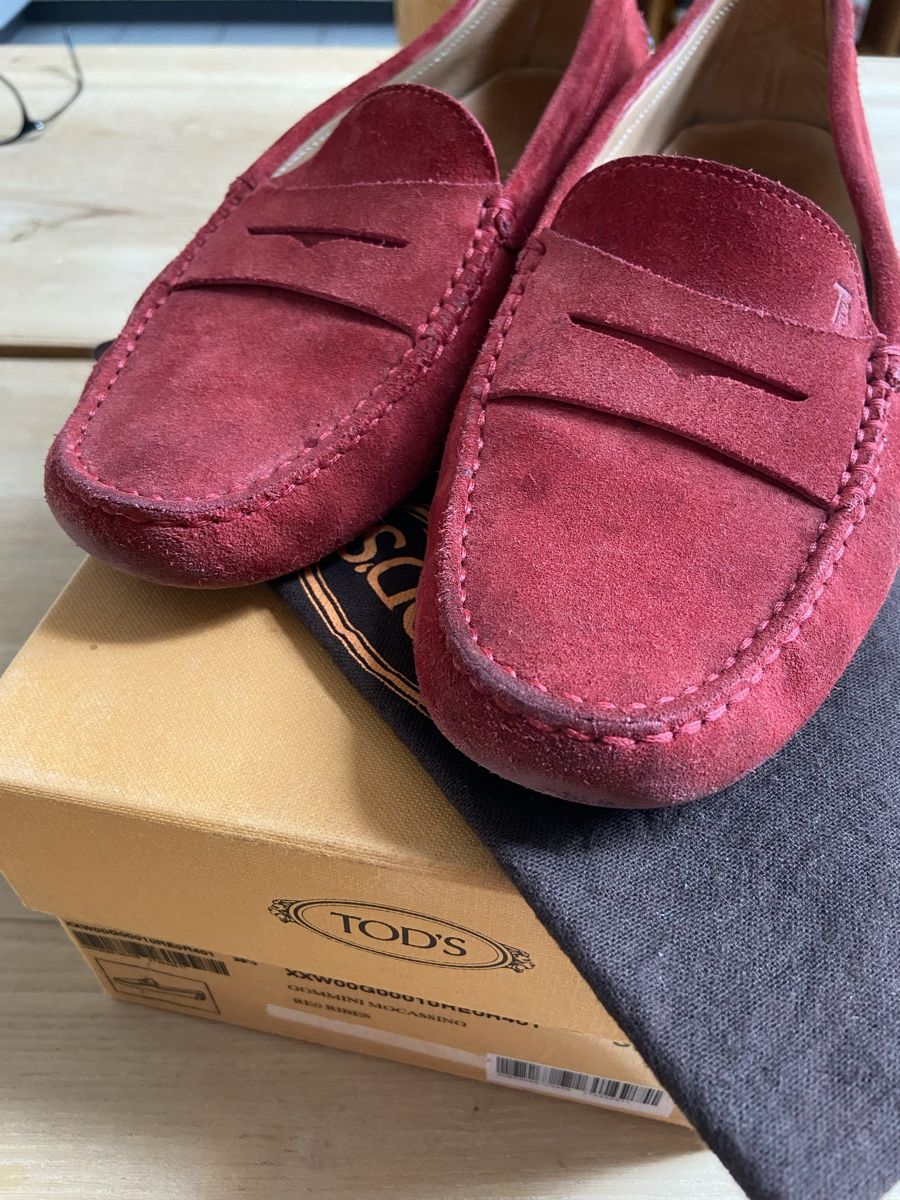 Tod'S Scarpe da donna: TOD'S Mokassins Rot Wildleder – Usato da Binningen venduto da Dodo21