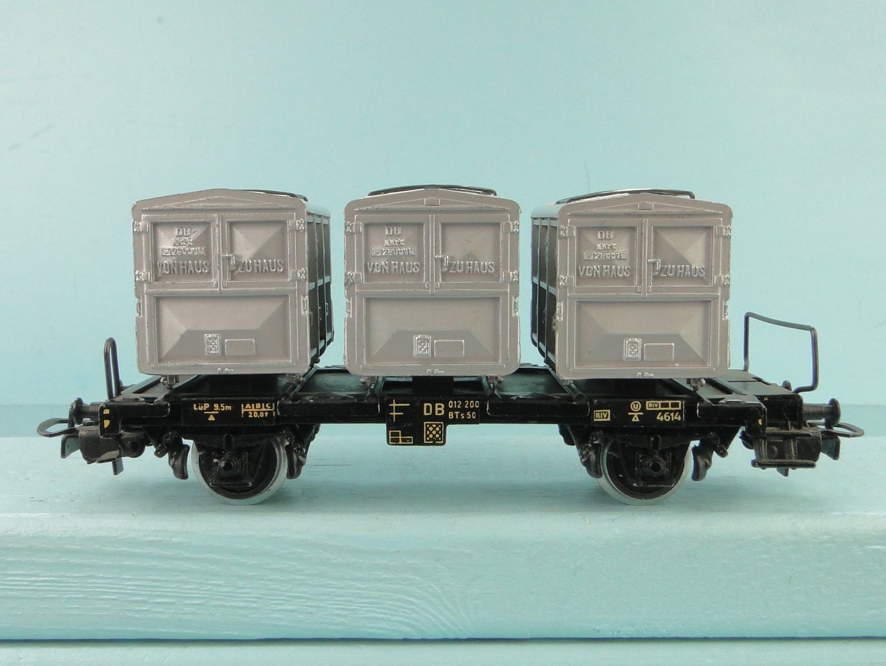 Märklin Modellini di ferrovie: Märklin 4614 DB Behältertragwagen – Usato da Bülach venduto da cann11 1