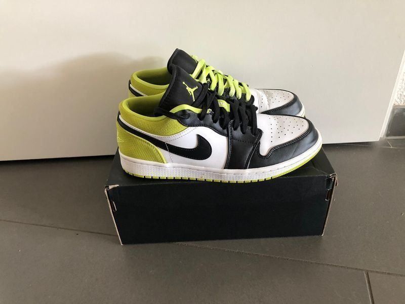 jordan 1 cyber green