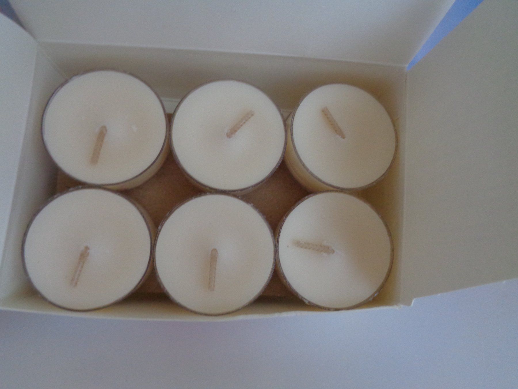 Partylite Candele: 12 Teelichter Cedarwood + Oakmoos – Nuovo e nell'imballaggio originale da Frauenkappelen venduto da Sunneschy00