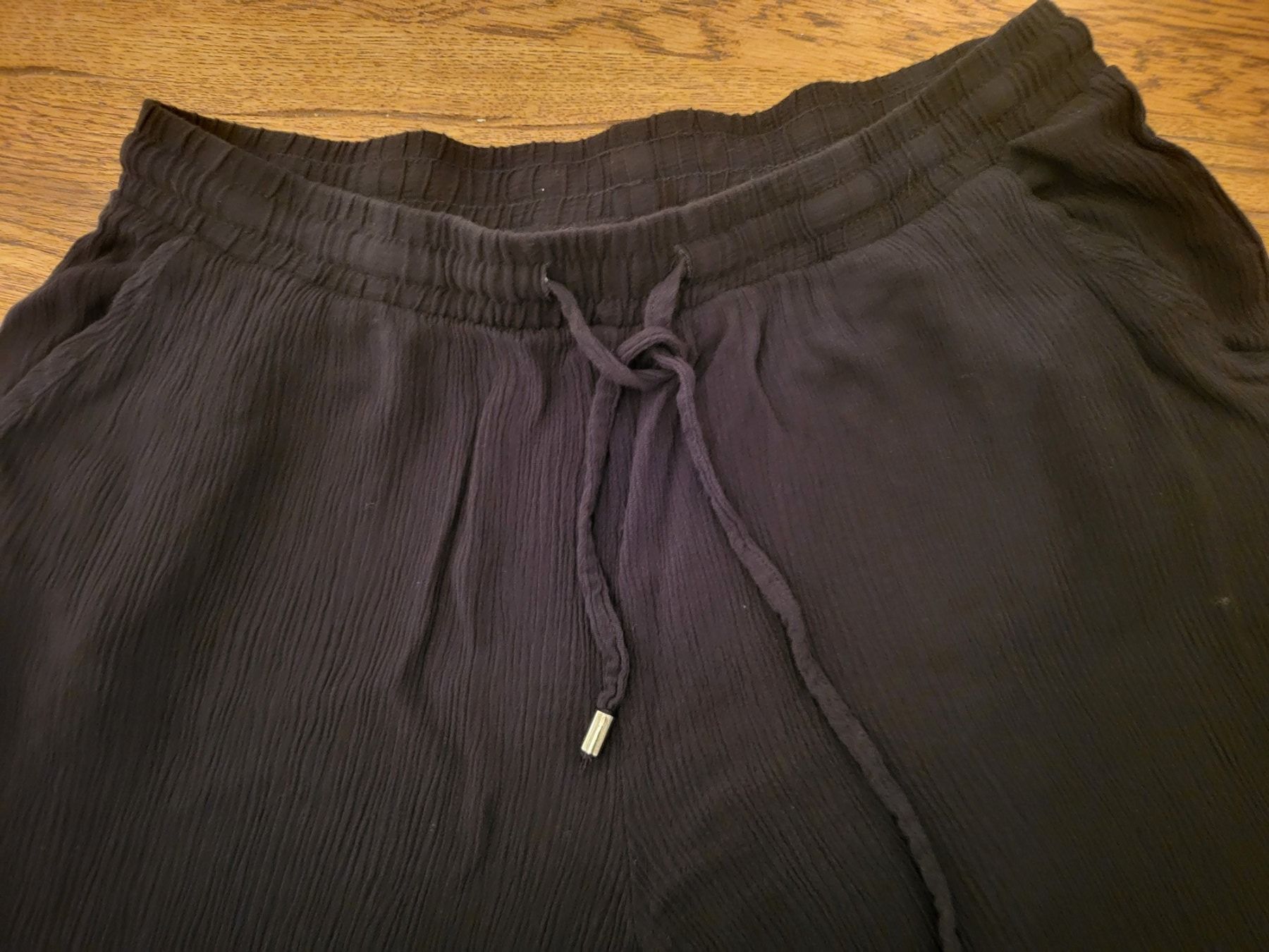 Hosen: Schwarze Sommerhose  Marke Zizzi – Gebraucht aus Basel von sci_67ms 1
