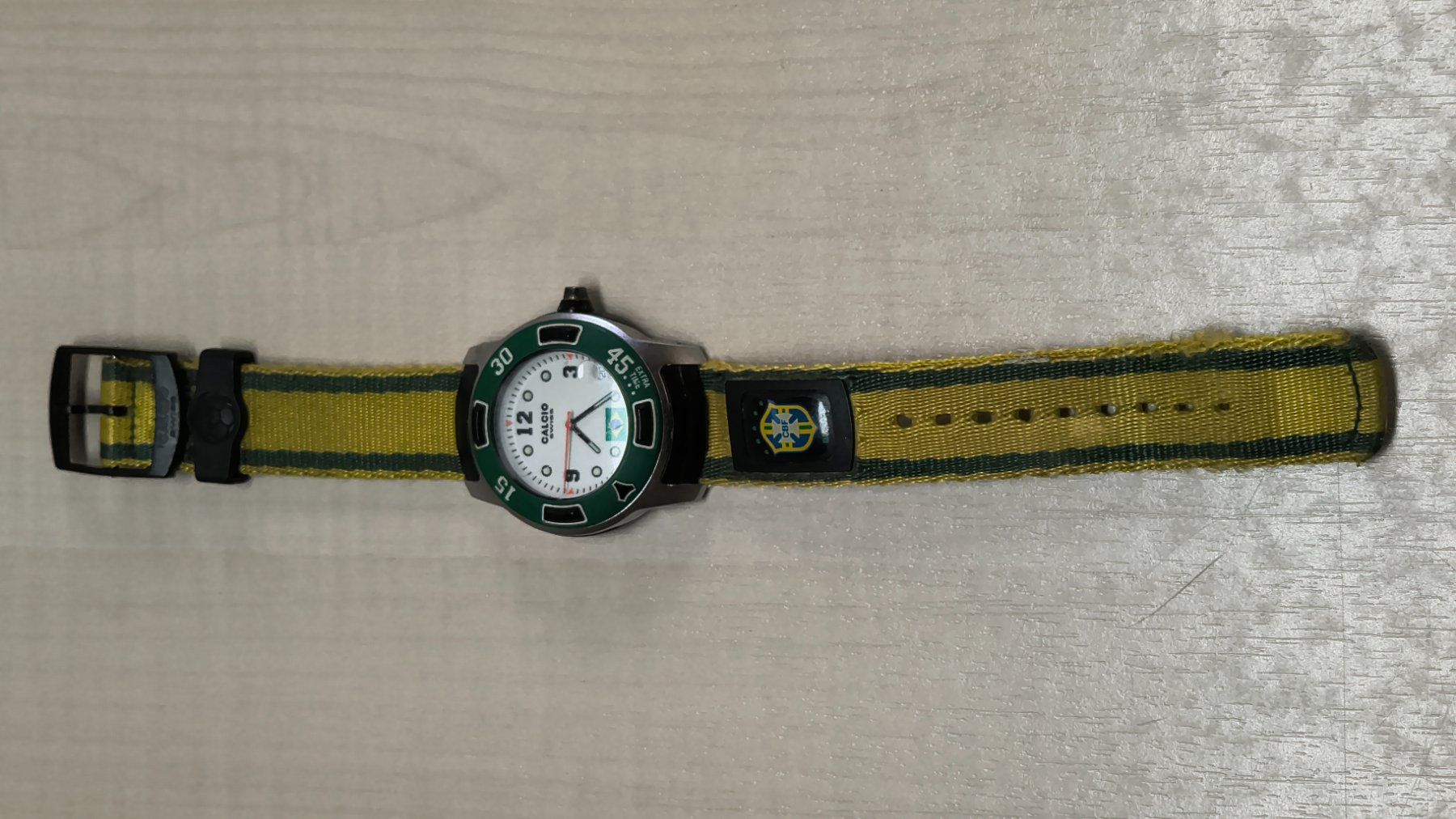 Orologi: Calcio Swiss Uhr – Usato da Biel/Bienne venduto da MartellVSOP 1