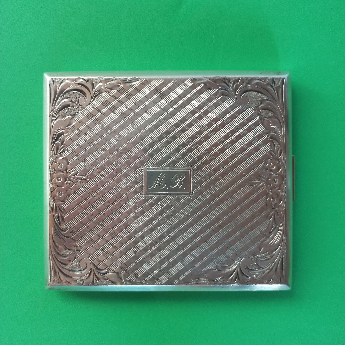 Sonstige Tabakwaren: Boîte à Cigarettes en argent. – Gebraucht aus Dompierre FR von fat_xth5 1