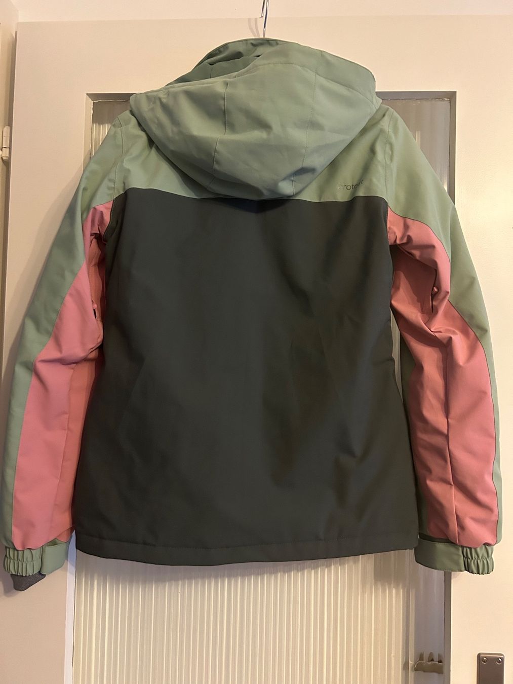 Giacche: Winterjacke Ski Snowboard Jacke von Protest Gr. S – Nuovo e nell'imballaggio originale da Allschwil venduto da meeresperle 3