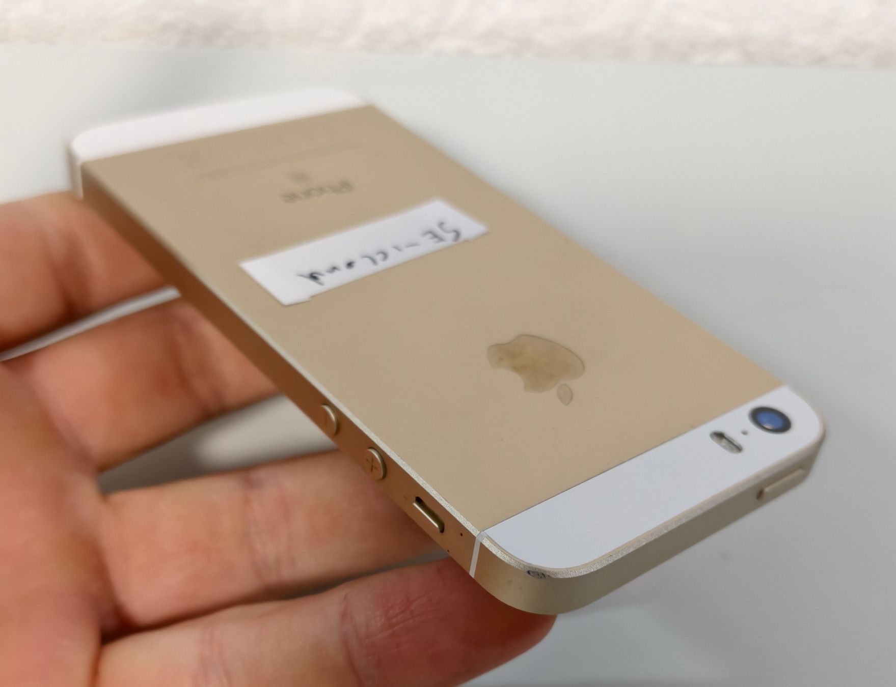 Apple Handys / Smartphones: iPhone SE – Defekt aus Ehrendingen von Rocky985 3