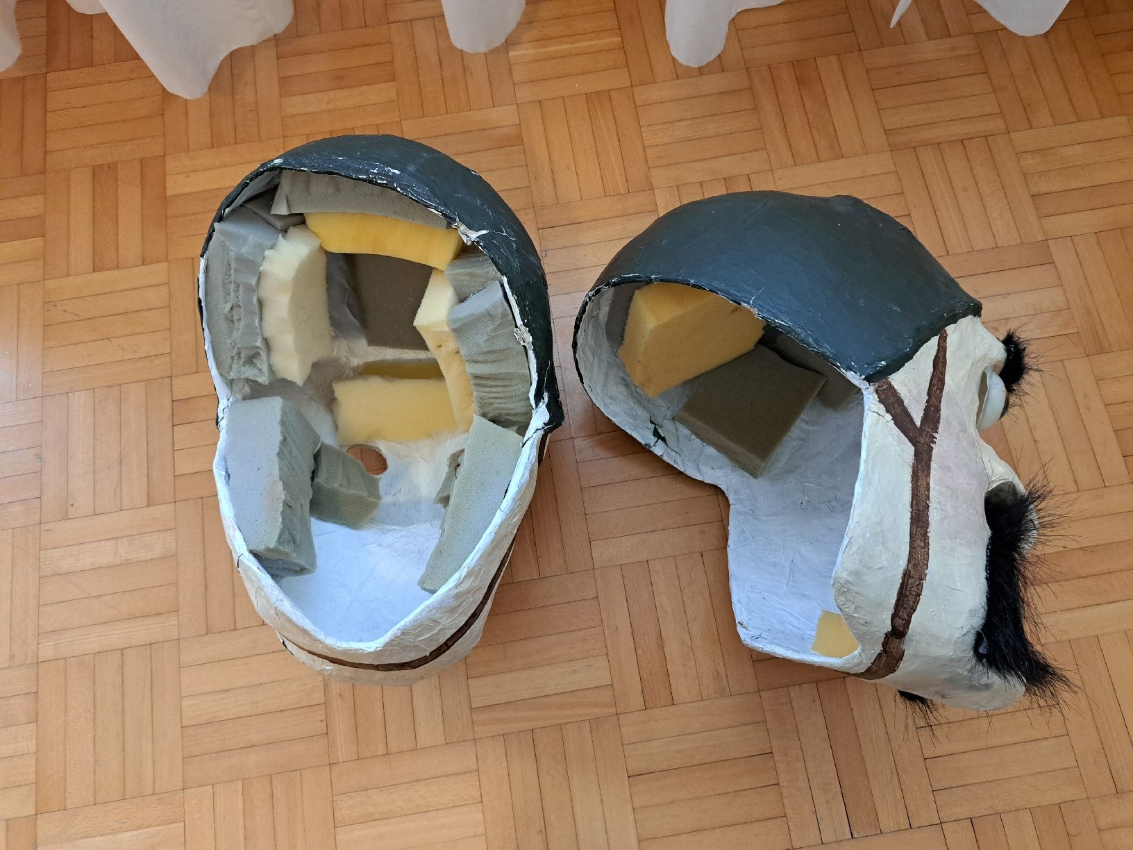 Masken: Fasnachtskostüm Schweizer Militär 2 Masken mit 3 Outfits – Gebraucht aus Luzern von Mischabell 1