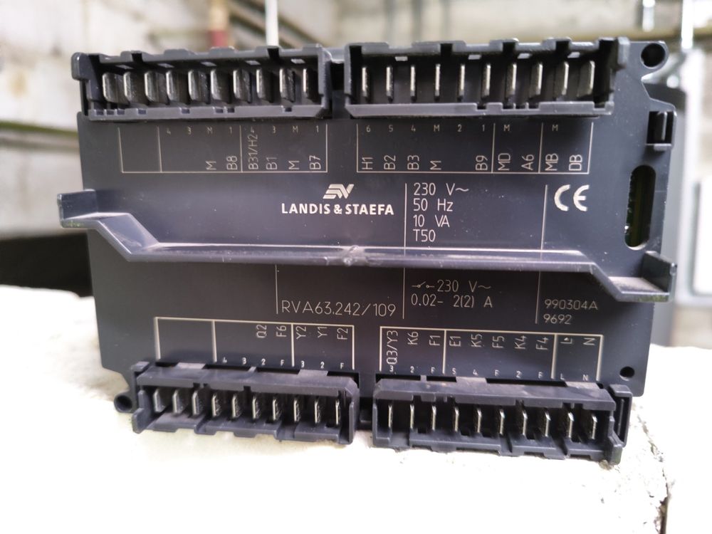 SIEMENS LANDIS & Staefa RWM82.001 Controller Heizungsregler EUR 149,52