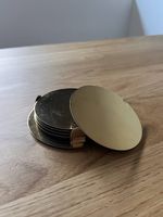 Glasuntersetzer rund mit Halter messing