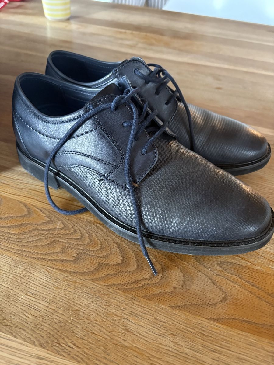Scarpe da uomo: Schuhe Dunkelblau – Usato da Bellmund venduto da Angel087