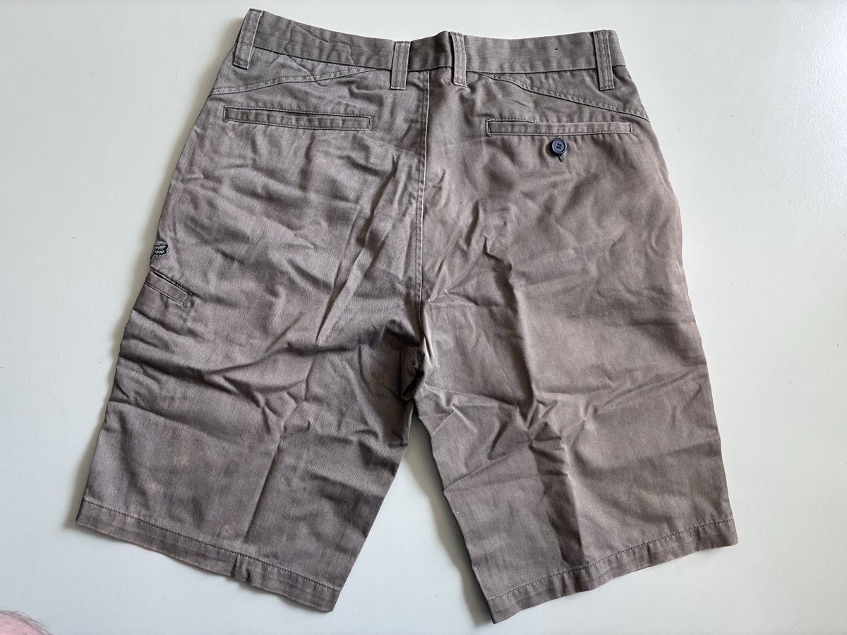 Fox Pantaloni: Fox Shorts - Size 32 - Great for Summer! – Usato da Zürich venduto da and_bbr2 1