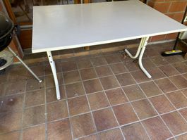 Gartentisch 120×79×69 cm, rechteckig, weiss,
