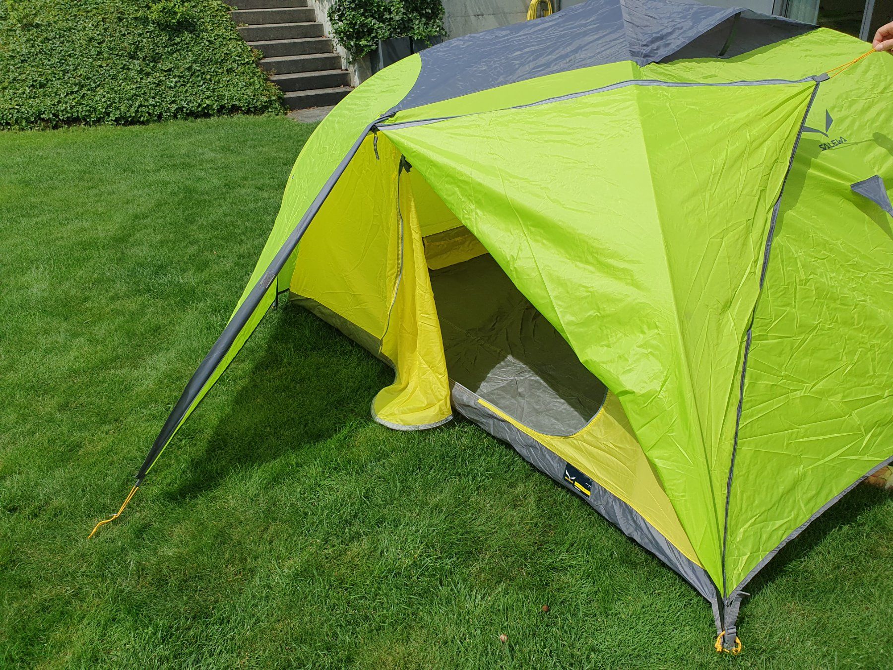dome outdoor tent CORE Equipment 6-Person with Vestibule Rixen & Kaul Fahrrad MXR Pedals Amps:2A sealed seams