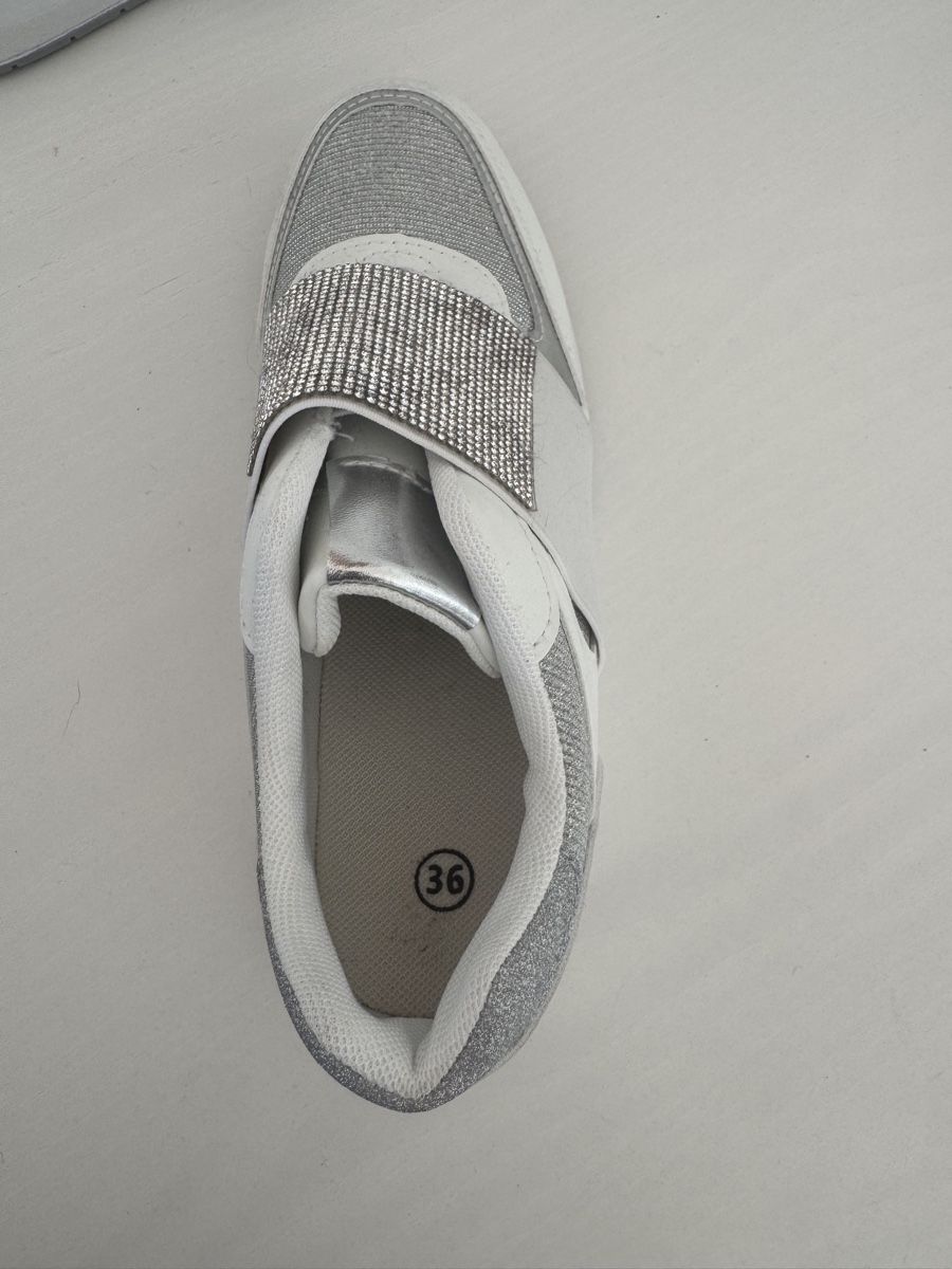 Scarpe da donna: Sneakers Glitzer 36/37 weiss NEU – Nuovo (secondo la descrizione) da Oberglatt ZH venduto da jul_nhy7 3