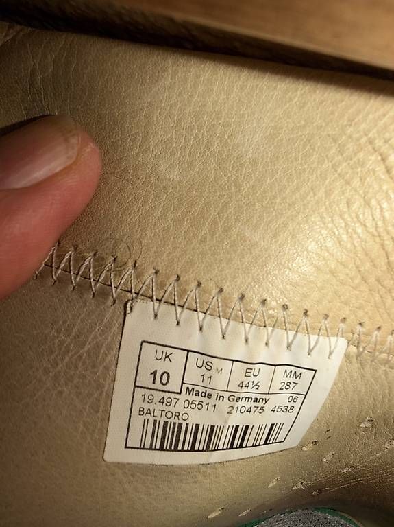 Herrenschuhe: LOWA Wanderschuhe Gr. Uk10/EU 44 – Gebraucht aus Muhen von bebesonne 4
