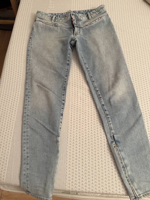Jeans: Frauen Jeans, Dsquared2 S/M  – Gebraucht aus Bühler von dal_zvt5 1