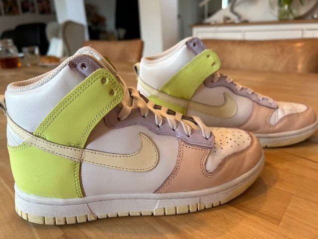 Nike Damenschuhe: Nike Dunk High Lemon Twist Limited Release WMNS – Gebraucht aus Flawil von bridge28 1