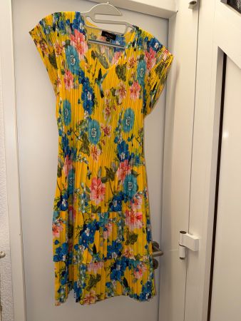 Sommer Kleid KRISS Sweden XL 1 x getragen